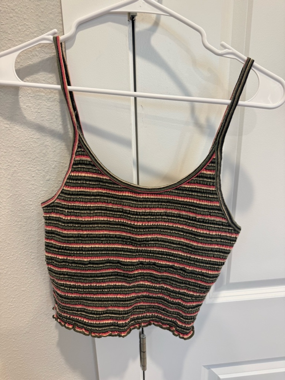 Hollister Ribbed Striped Crop Tank in Olive & Pink